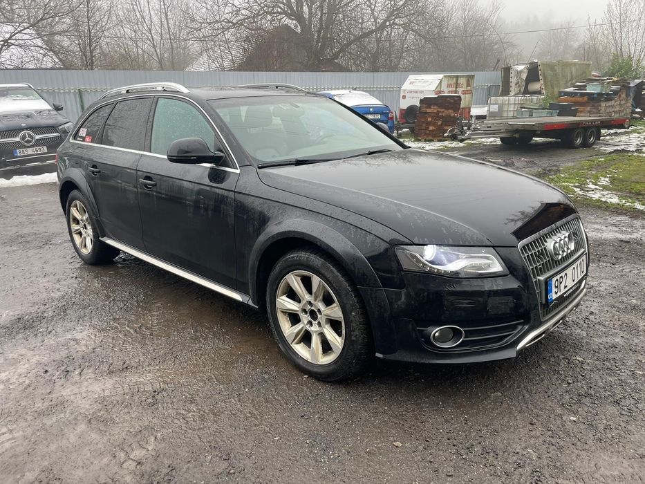 Audi A4 Allroad 3.0 tdi Quattro  lekko uszkodzony panorama s-linie