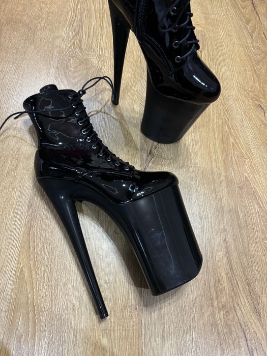 Стріпи. Четвірка. 39розмір