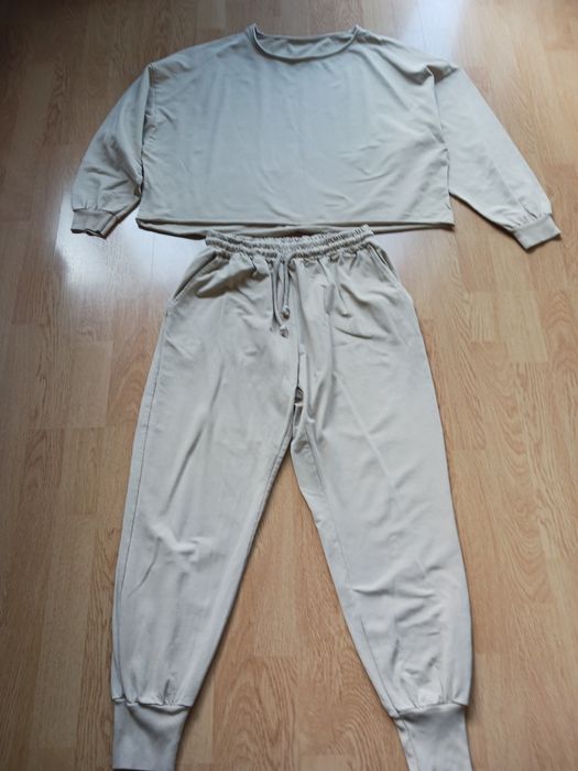 Komplet dresowy r.S/M