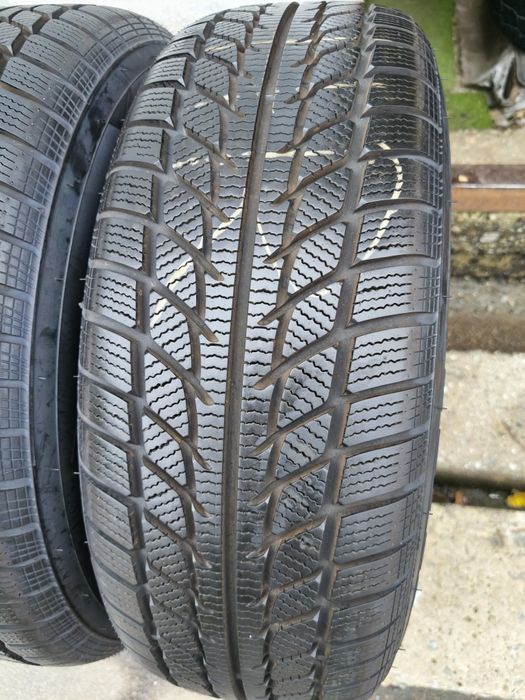 215/65/16 шини зимові Goodride Snowmaster •2124•