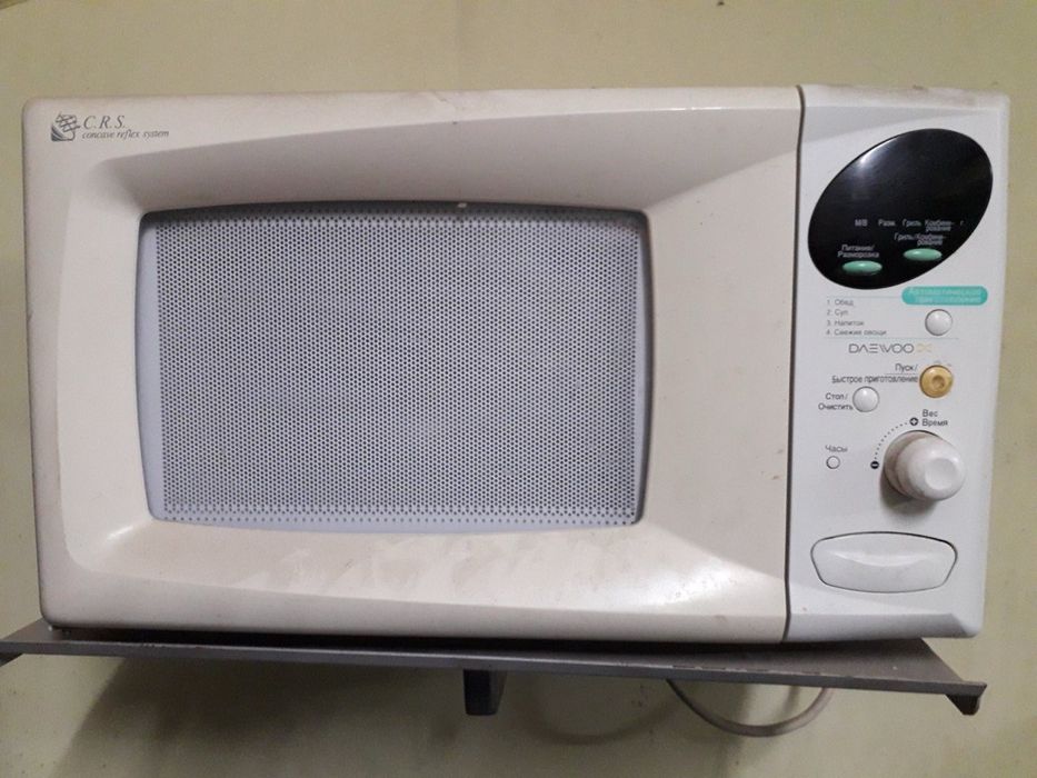 Продам микроволновку-1000!!!