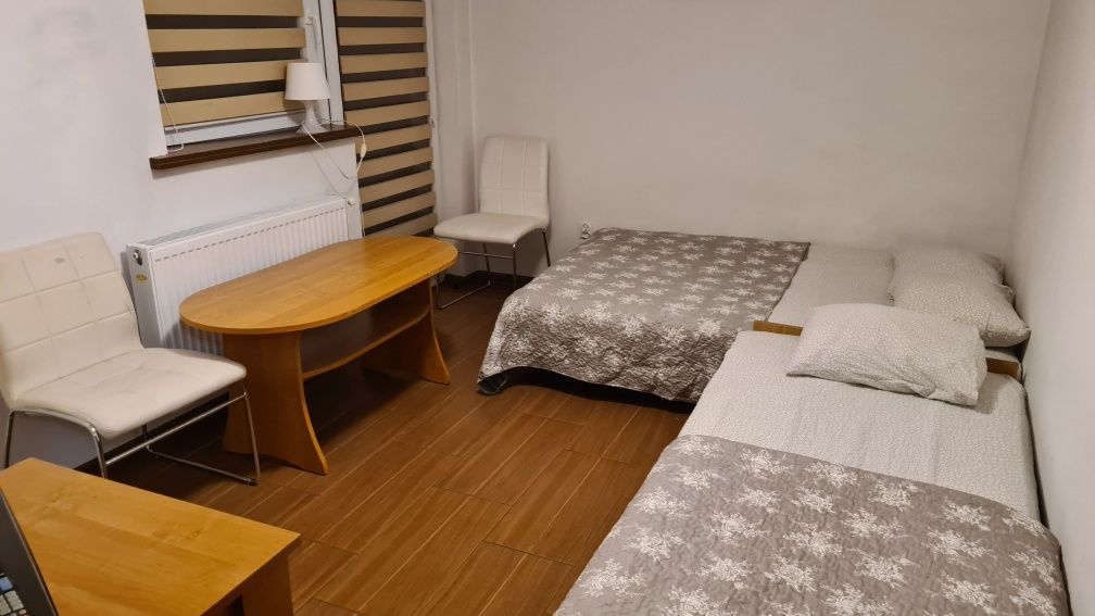 Noclegi krótko i długo terminowe