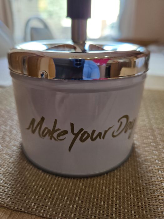 Popielniczka obracana Nowa!