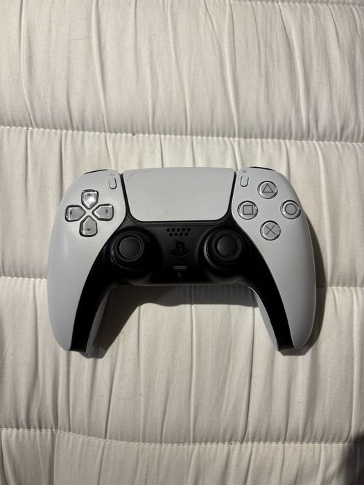 Ps5 z jednym kontrolerem