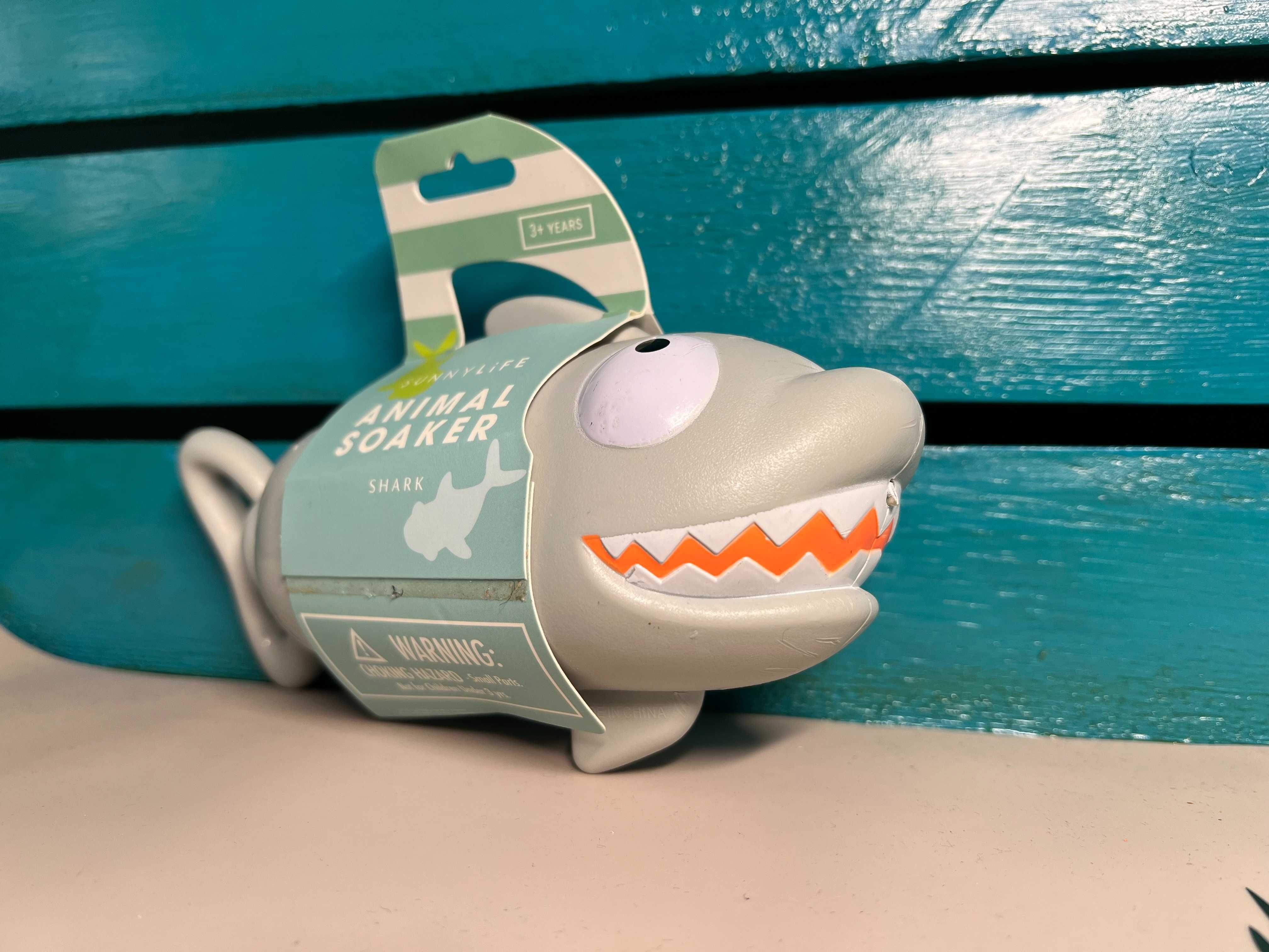 SunnyLife psikawka do basenu Animal Soaker Shark Rekin dziecko zabawka