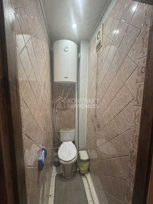 Продаж 2к кв. метро Перемога,Олексіївка(Алексеевка)біля Росту