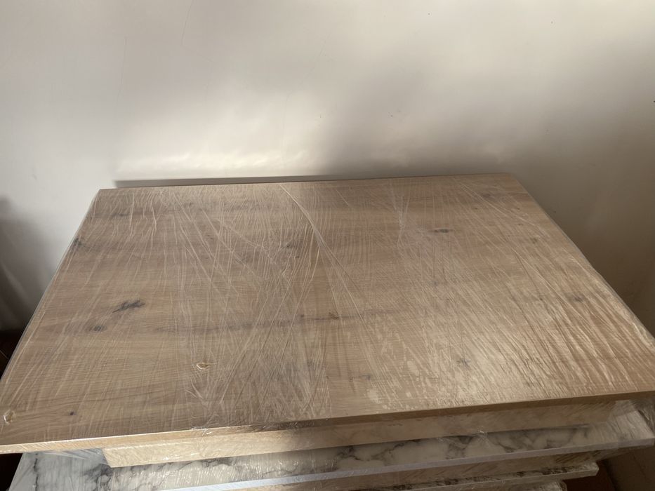 Стіл кухонний