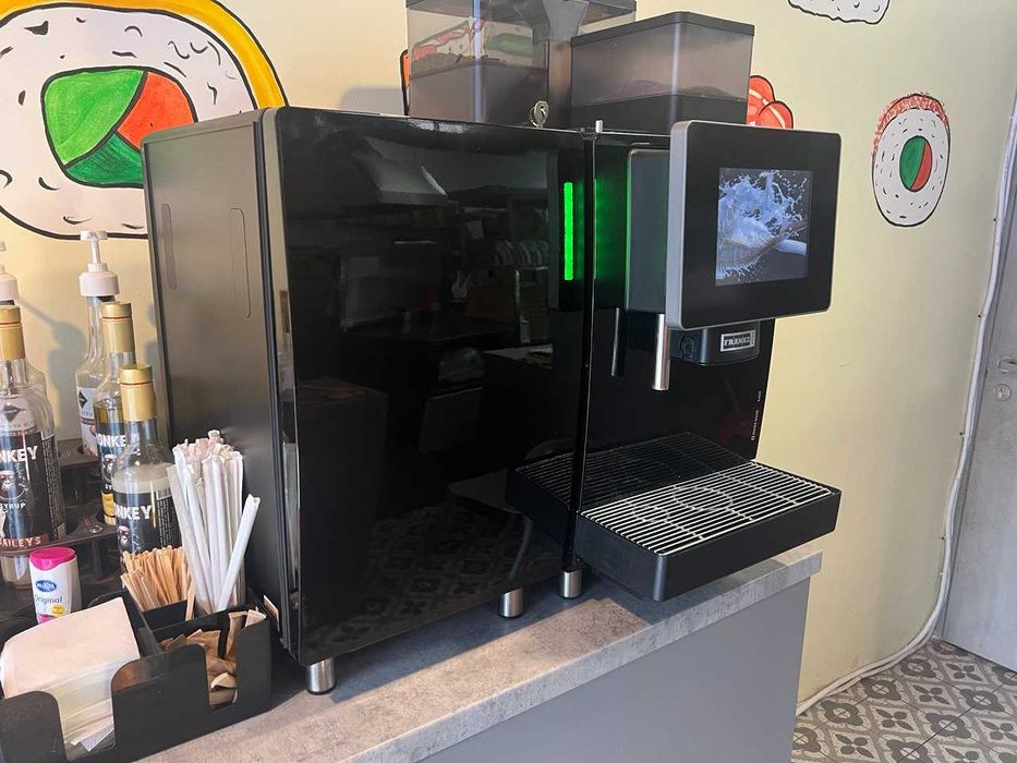 Кавомашина  Franke A600 + холодильник