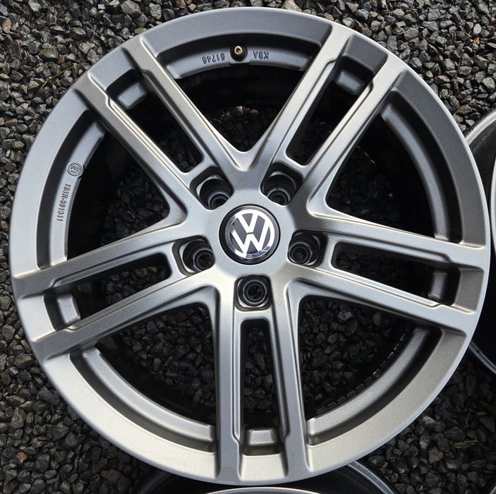 5 112 R17 Volkswagen Tiguan Passat Golf Jetta