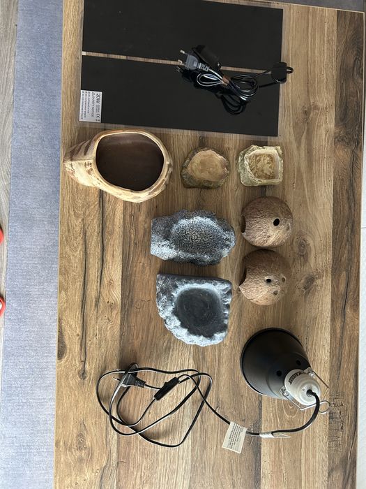 Miski,mata,lampa exo terra,kokos do terrarium