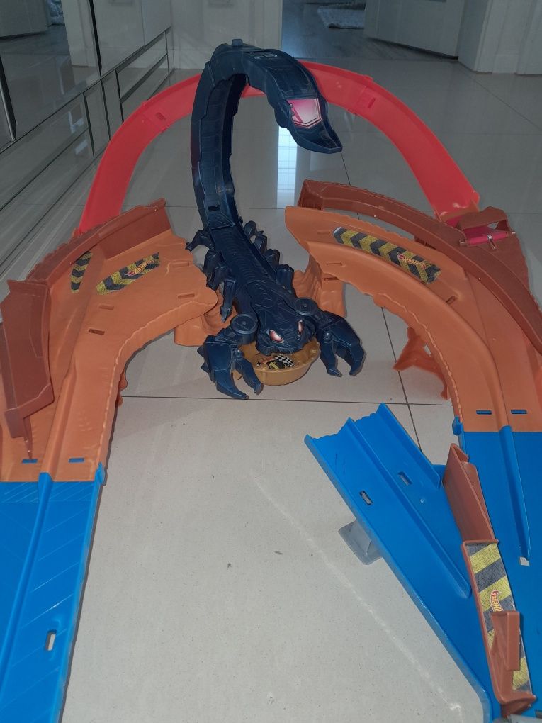 Hot wheels skorpion