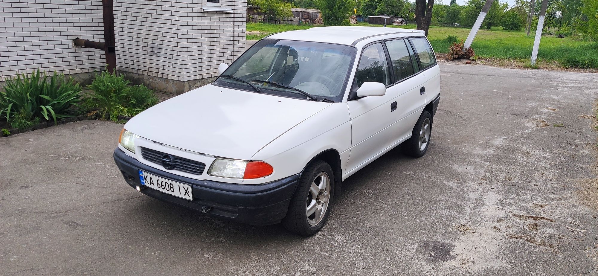 Продам Opel Astra F