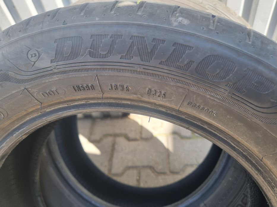 Komplet opon letnich Dunlop 185/60/15 2025 kołpaki felgi skoda fabia 3