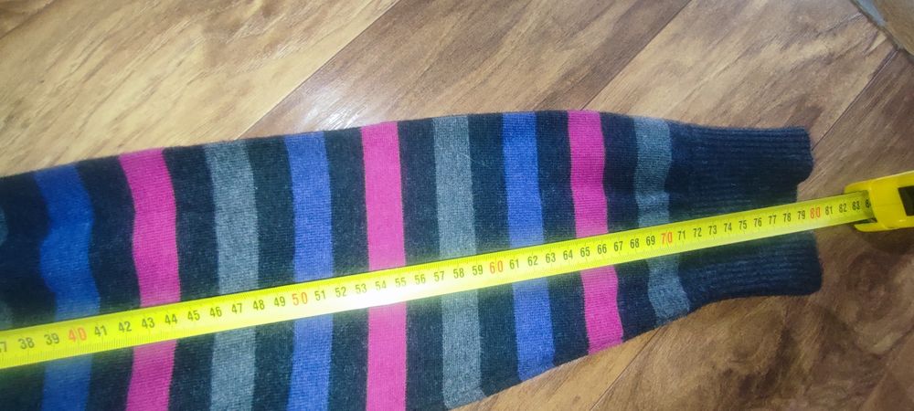 Sweterek w paski rozm L -XL wymiary na fotkach