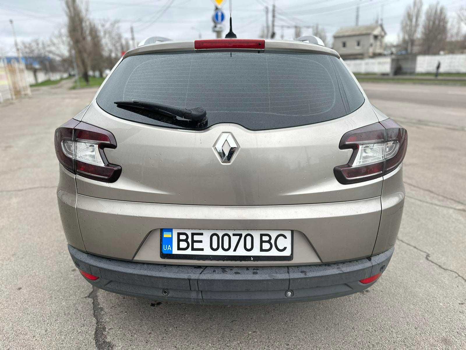 Renault Megane 2010  року 1,5 л./дизель Автомат!