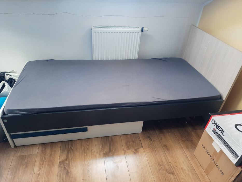 Meble biurko szafa łóżko itp