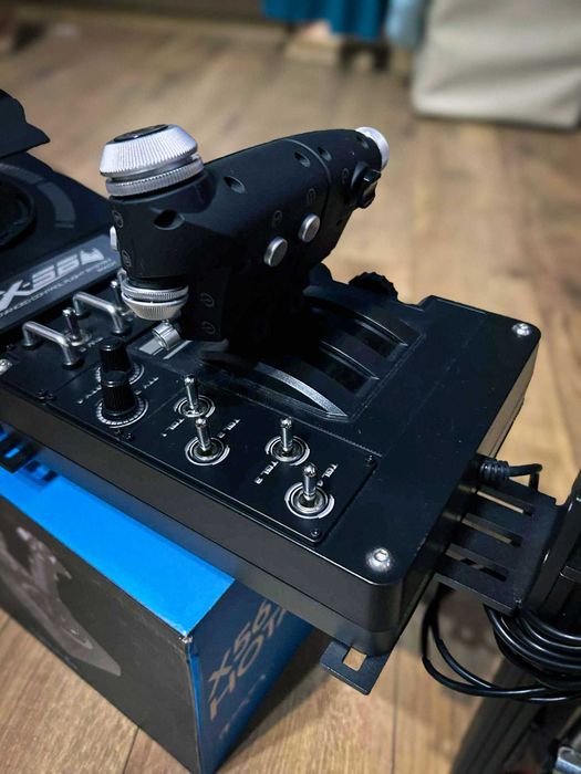 Logitech X56 HOTAS – joystick + przepustnica z mocowaniem