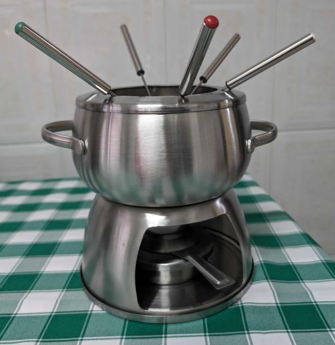 Fondue em Inox Novo