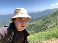 ШУКАЮ покинуту будівлю / ХАТУ для проживання
