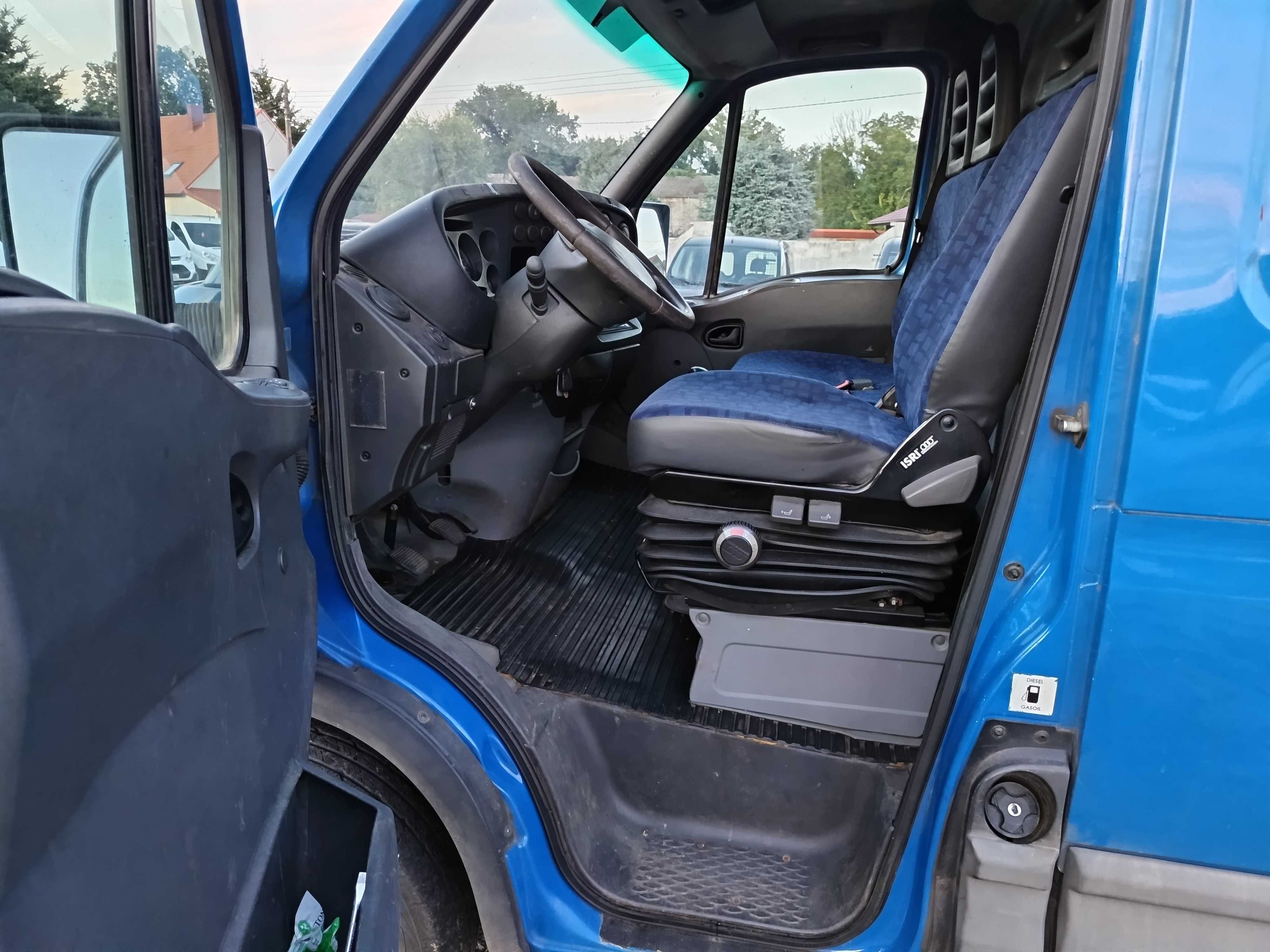 Iveco Daily 35C12 L3H2