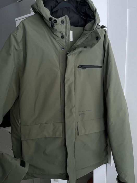 Kurtka zimowa kolor khaki super stan