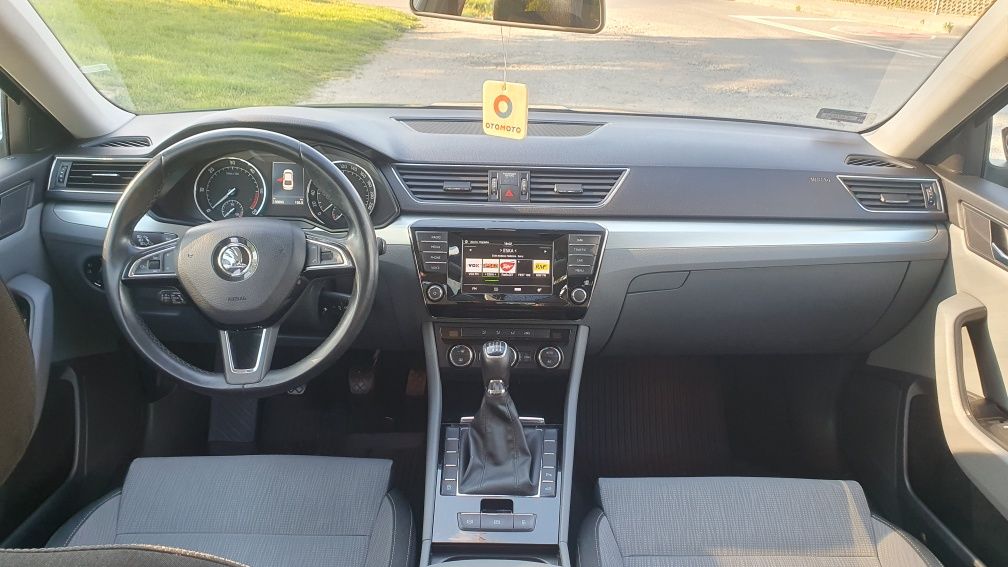 Skoda SUPERB III 2.0 150KM TDI CR Ambition

2.0 150KM TDI CR Ambition