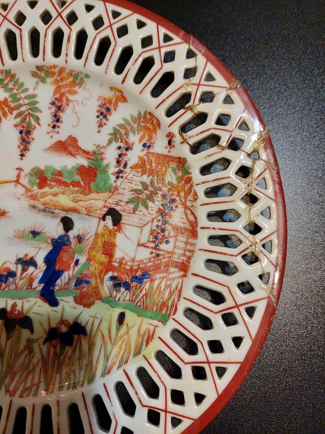 Stary talerz porcelana Victoria sygnatura japońska XIX/XX wiek