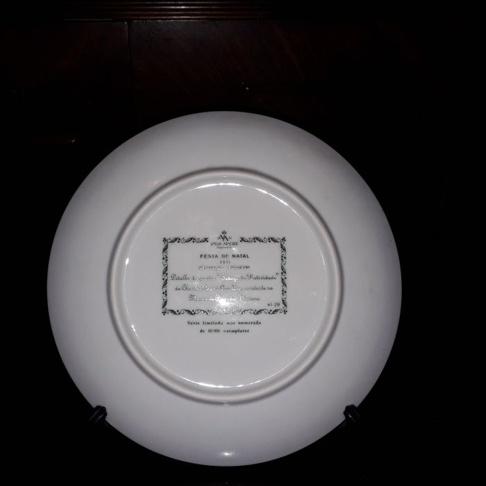 Socas em porcelana-Caixa em metal de cartoes de visita-outros