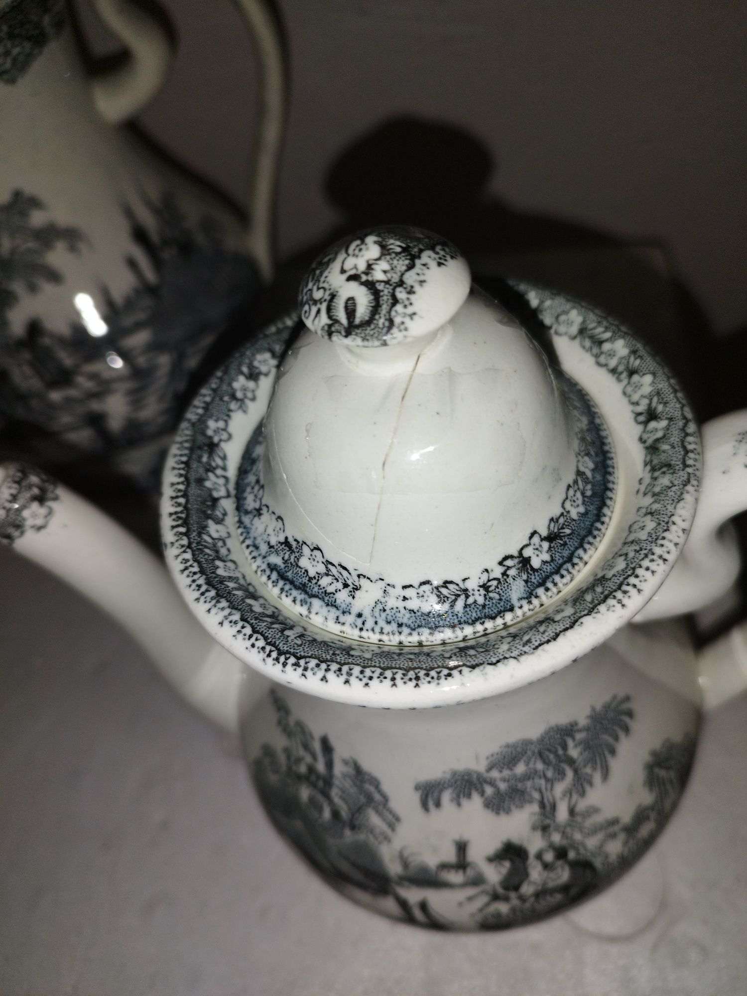 Cafeteiras/Bules da Fábrica de louça de Sacavém