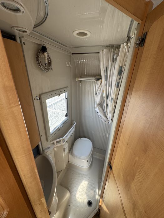 Autocaravana Perfilada Burstner com motor 2.8