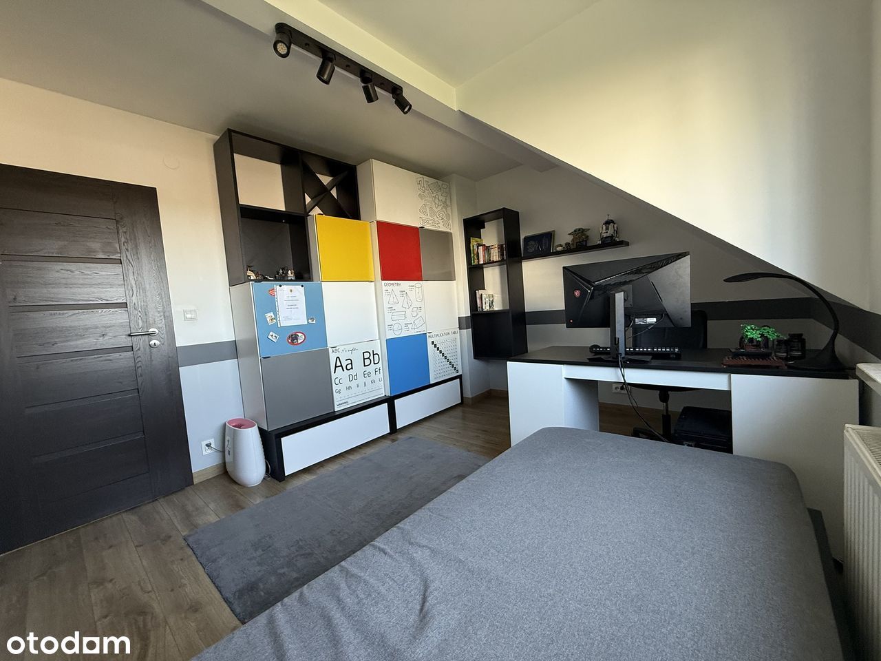 Zamienie gm. Lesznowola | Dom 161 m² | Fotowoltaika | Bezpośrednio