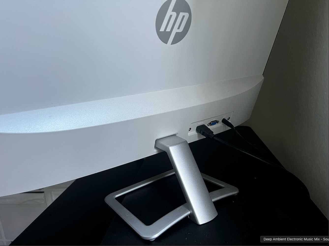 Monitor LCD HP 24ER srebrno-biały