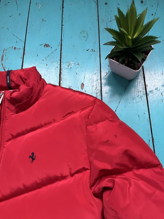 Пуховая куртка Ferrari Red, размер XS, пуховик, зимняя куртка