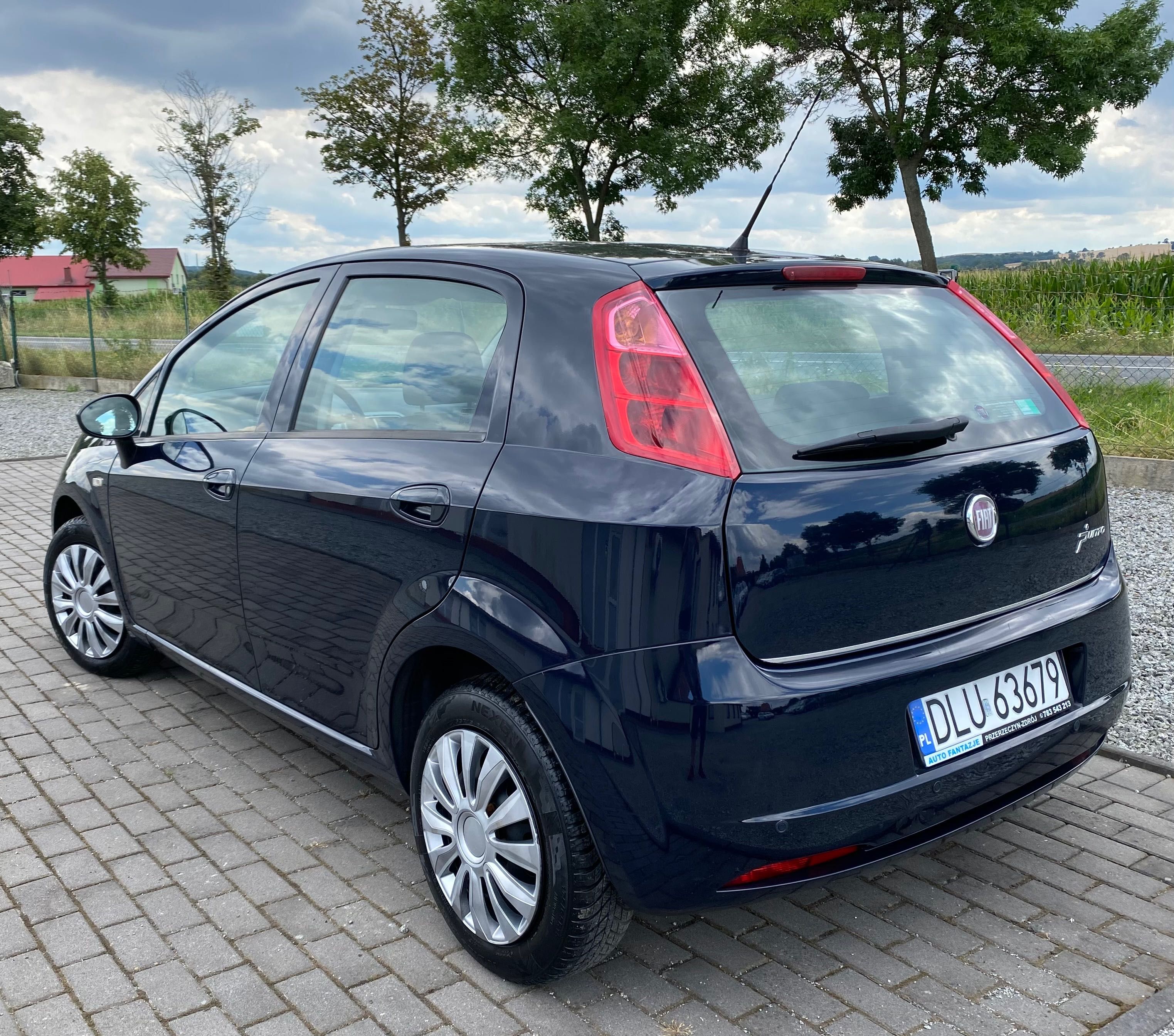 Fiat Grande Punto 1.4 klima parktronic niski przebieg zadbany