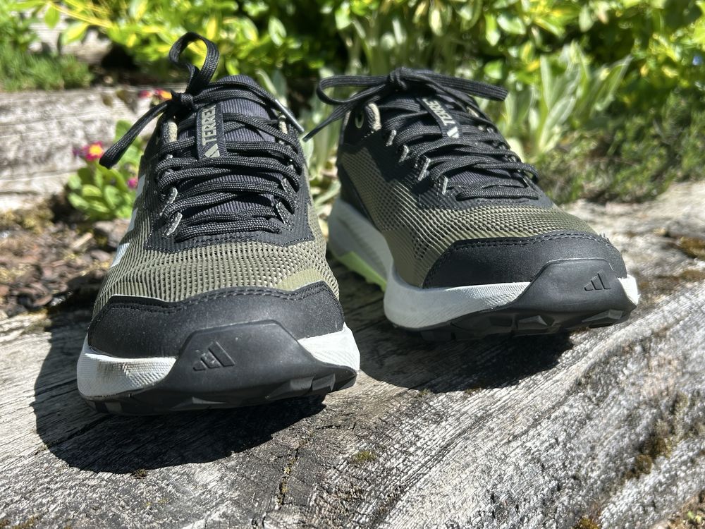Buty Adidas Terrex r. 42