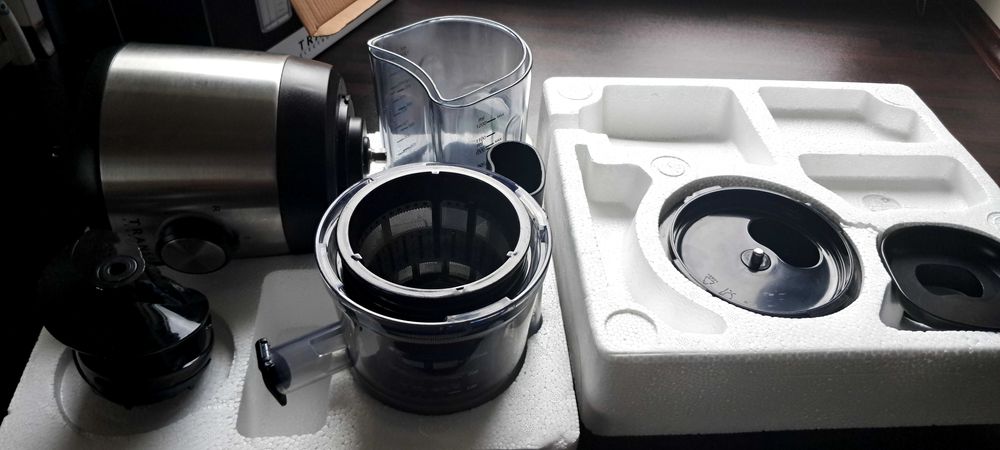 Wyciskarka wolnoobrotowa Transa Simply Fresh użyta tylko 3 razy