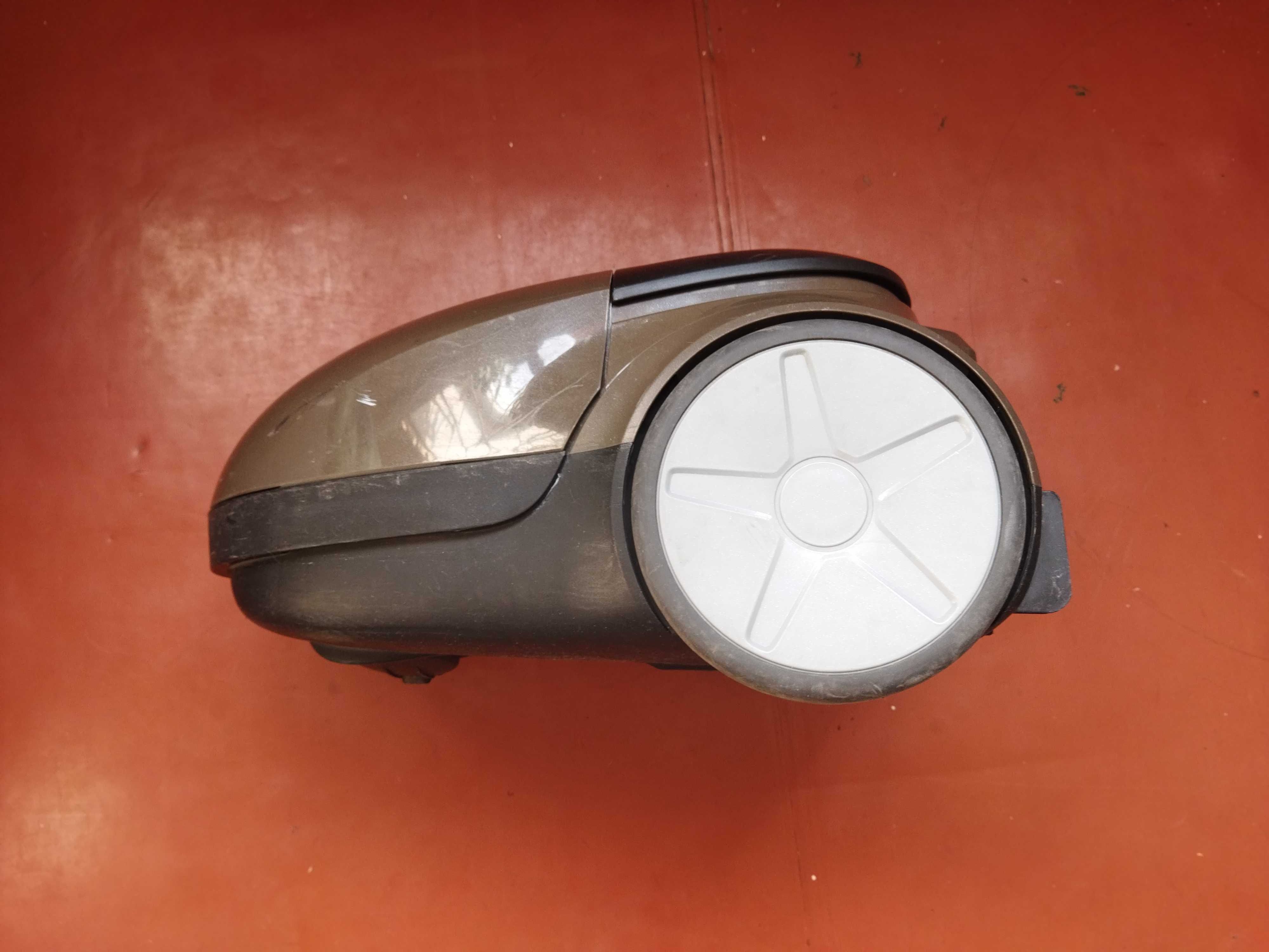 Пылесос Philips Performer Active FC8656 2100W.