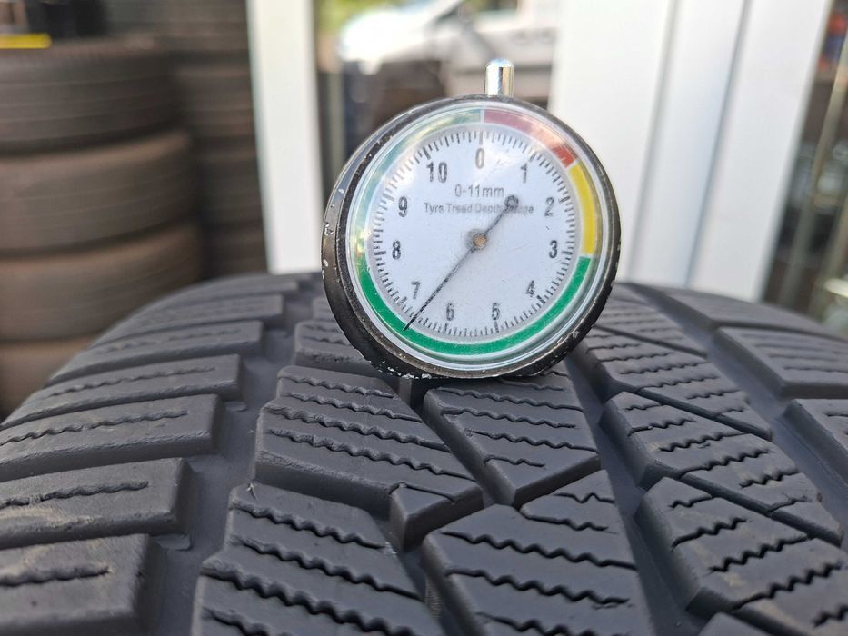 225/40R19 93V Continental Winter Contact TS860S kpl zima KZ107