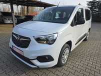 Opel Combo 45900 netto, hak, 2023 zakup i pierwsza rejestracja, 5 osób
