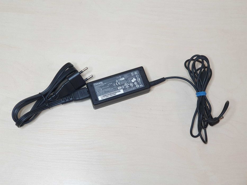 Chicony Acer 65W блок живлення 19V 3.42A / Зарядка неробоча