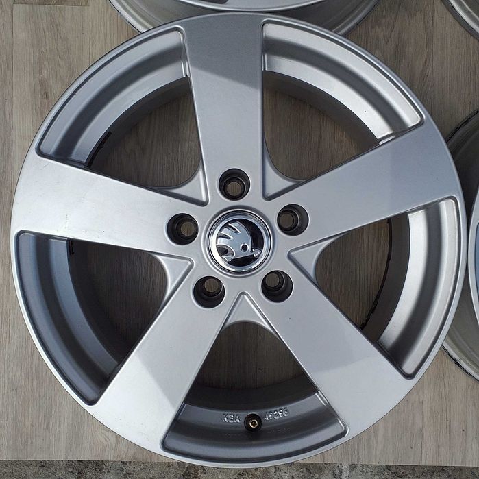 Диски Р17 Skoda 5x112 Octavia Superb VW Jetta Golf Caddy Seat Шкода А7