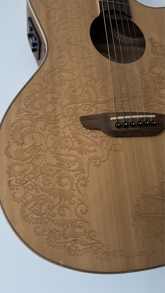 Gitara elektroakustyczna Luna Henna Oasis