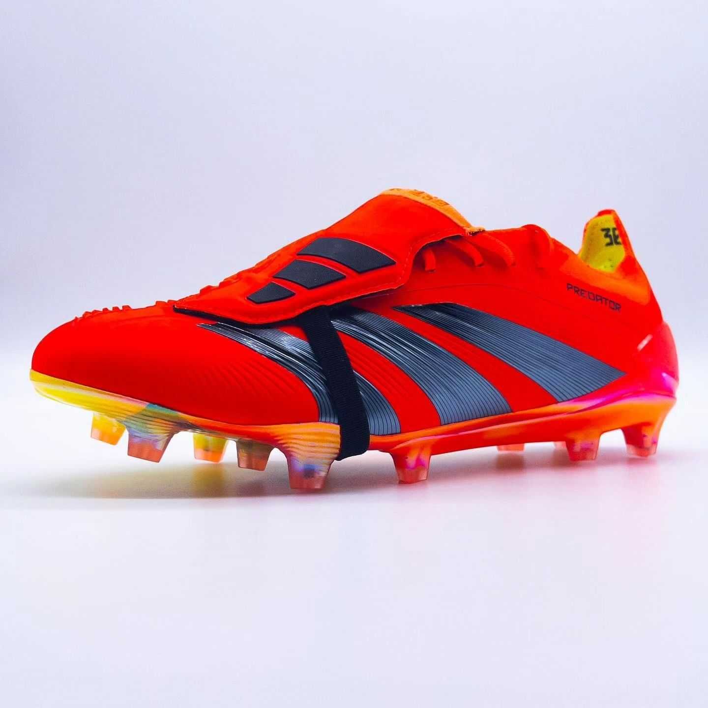 Бутси Адідас Предатор Adidas Predator із резинкою (ОБМЕЖЕНА КІЛЬКІСТЬ)