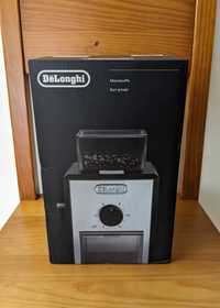 Moinho de Café Delonghi KG89 (Novo)