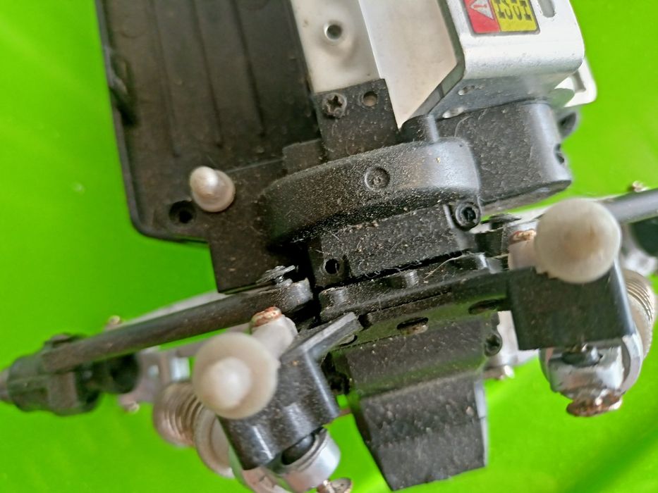 Podwozie Carson MR fu 1:18