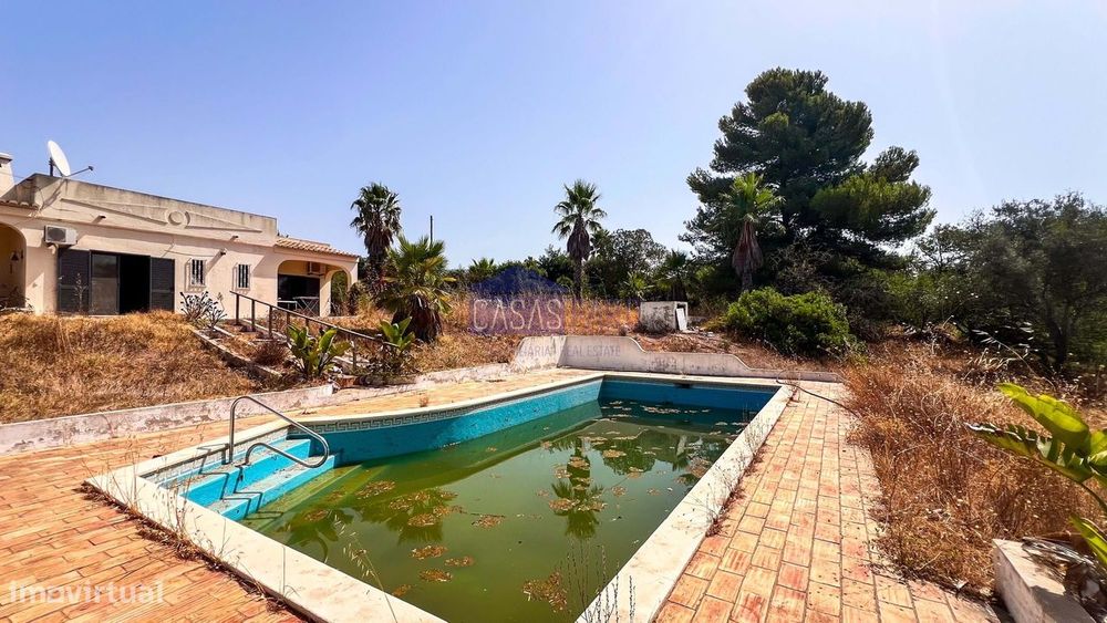 Moradia Isolada T3 com Piscina e vista para o Golf - Lagoa, Algarve