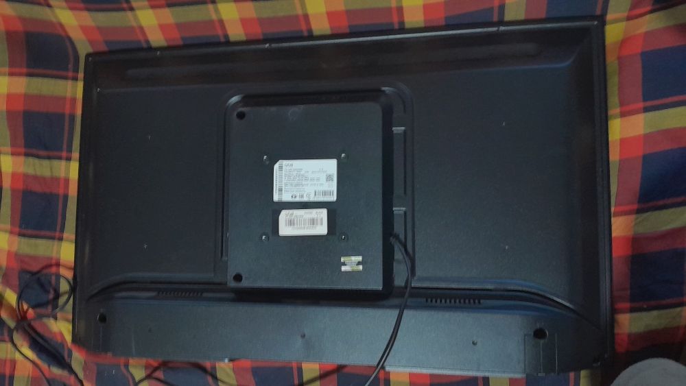 Телевізор Artel + тюнер