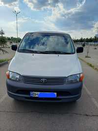 Продам Toyota Hiace.  
10 5