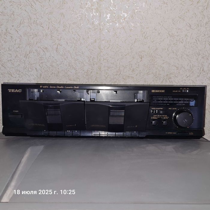 Двухкассетная дека Teac W-485C