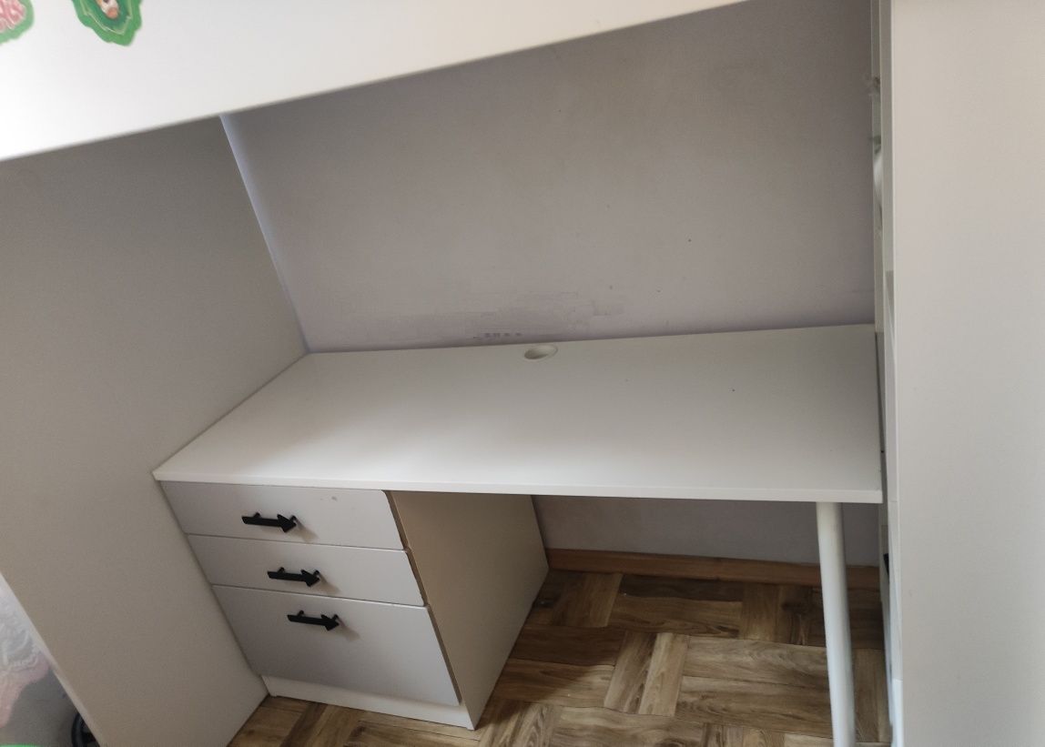 Sprzedam łóżko piętrowe